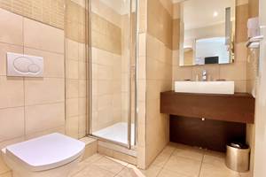 Salle de Bain, Chambre Double Standard