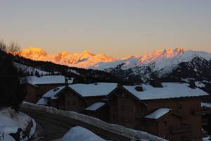 Coucher du soleil sur le Mont-Blanc vue des balcons