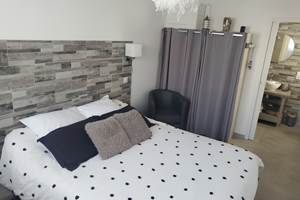 chambre galet-maison dhotescale32