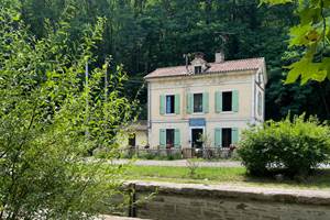 gîte en bord de canal