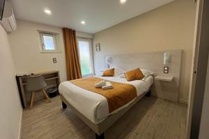 Chambre double hotel le relax périgueux
