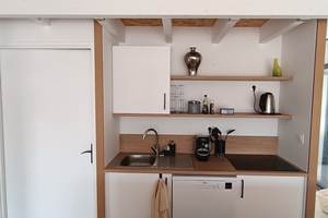 Cuisine équipée d'un lave-vaisselle