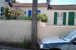 location-maison-grospeiller-vue-en-face