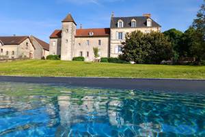 Vue piscine bas-bourg