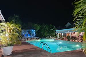 Piscine nuit