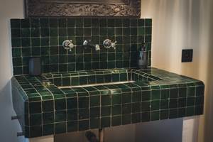 Maison-Vitis-L'Enclos-de-Fuisse´-salle-de-bain2