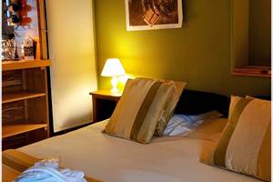 Chambre Paul Rebeyrolle Maiosn d'Hôtes Le Ranch des Lacs 3