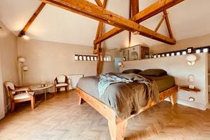 Chambre sous la charpente