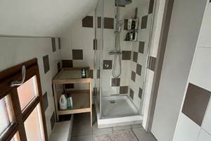 ameliorer_la_douche_tout_en_ga_Nano_Banana_Pro_24253