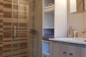 Le Colombier Bretagne, chambres d'hôtes Cabine de plage - salle de bain