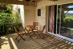 Terrasse de la chambre PEYRUSSE