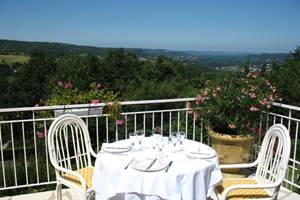 Villa Ric - terrasse vue Vallée de la dordogne
