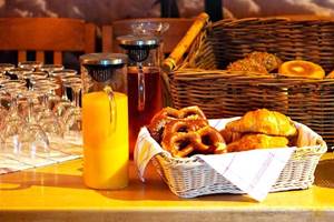 breakfast44745271280