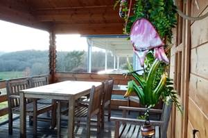 camping-la-perle-creuse-chalet Florida-6personnes-terrasse