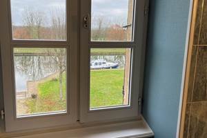 Vue sur le Canal de Bourgogne - Burgundy Canal View