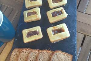 Pain d'épices avec le miel de nos ruches et pâtisseries maison