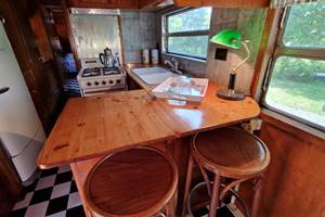 camping-la-perle-creuse-caravaneUS-Hollywood-cuisine