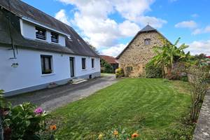 Gîte n°19G3131 "La Maroussie" – SALON LA TOUR