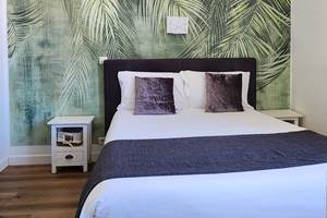 Chambre double standard au cœur de Biarritz