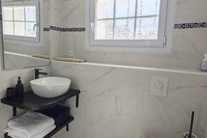 SALLE DE DOUCHE MIMIZAN