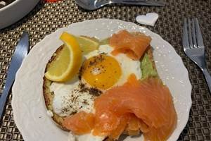 Petit déjeuner spécialités salées