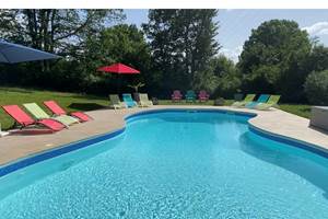 27E12678-8E5F-483E-A6F6-F4F21CAEF365