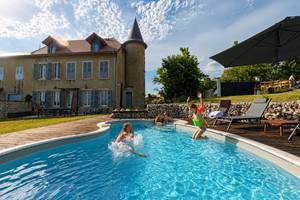 Des vacances en famille au Manoir du Colombier