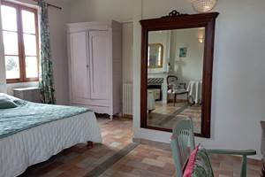 autre vue de la chambre amado en Provence