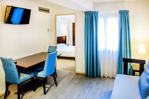 Chambre Triple 1