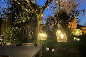 terrasse sud lampes solaires_La Grande Cavalerie