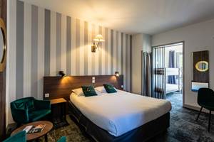 Chambre Quadruple (9)