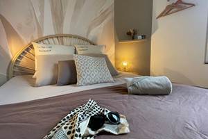 Nid Cosy Bordeaux - Chambre BOHEME Port Lune