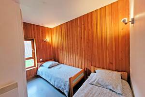 petite-chambre-chalet-menthe-2