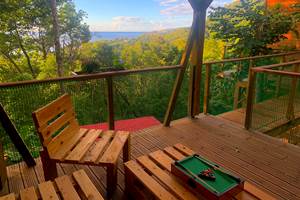 Carbet détente au coeur de la forêt et vue mer