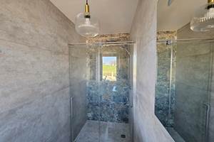 Gîte le Granit des Champs - Mainsat -  Salle d'eau chambre rdc