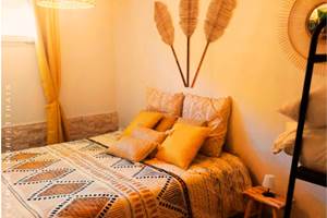 CHAMBRE THAIS2