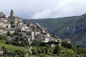 Compeyre petit village medieval