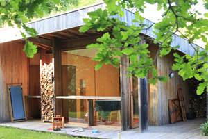 Autour du tilleul, les terrasses