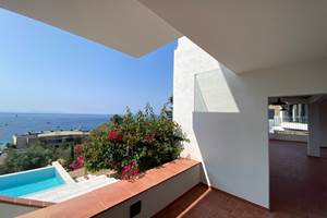 50 - Oliveres Patio Grande Chambre terrasse 1600 x 1200