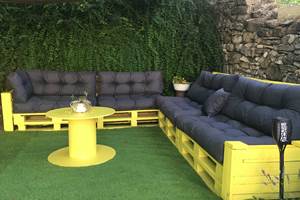 Le coin lecture au Cellier des Amis