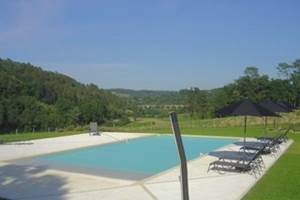 DOMAINE DU CHAMP DE L'HOSTE - maison d'hôtes à Larzac 24170 - domaine du champ de l'Hoste -  piscine - Dordogne - location gîte - location maison de vacances - piscine -