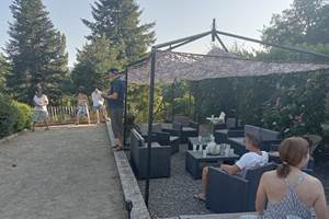 camping-la-perle-creuse-boulodrome salon 2