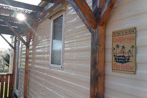 camping-la-perle-creuse-MH-6personnes-Californie-panneau