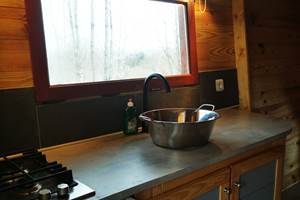 les bois de saint Auvent coin cuisine