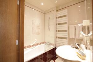 salle de bain/douche chambre standard single, twin et double