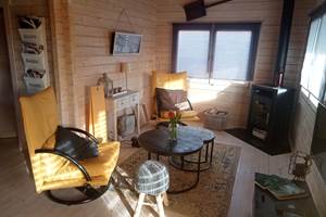 camping-la-perle-creuse-chalet Kentucky-4personnes-salon
