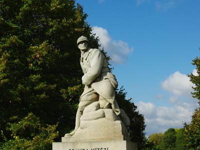 Monument des 21ème et 22ème Régiments de Chasseurs Tchécoslovaques