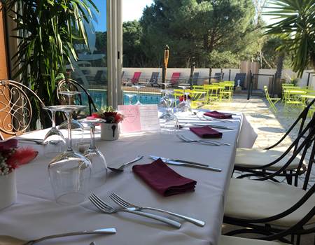 restaurant