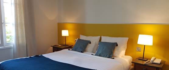 Chambre standard double vue sur le village