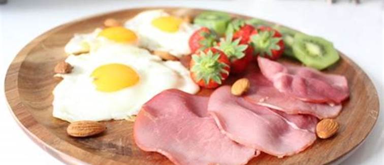 Petit-déjeuner complet